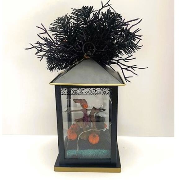 Disney's Nightmare Before Christmas Lighted Lantern, The Pumpkin King-NEW - Picture 4 of 11